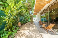 The Castle II - Modern Villa with Private Pool at a Safe Gated Community