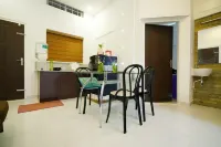 Colorful Artifacts and Modern Decor Hut Stay