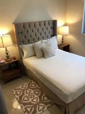 Exclusive Apartment w/ Private Roof Garden, Acapulco Diamante Hotels in 