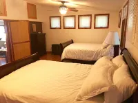 Cabin # 2, Kentucky Lake, Bass Fishing, Camden, Tn, (Nashville 1, Memphis 1.5)