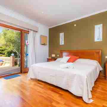 Villa 5 Schlafzimmer, Priv. Pool, Strand- und Zentrumsnah Rooms