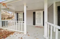 Conyers 2Br Retreat,Sleeps 4 Near Horse Park - 3-Star