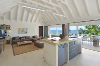 Luxury villa with magnificent sea view