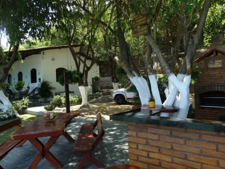 House in one of the most beautiful beaches of the Brazilian coast a true paradise Отели в г. Жапаратинга