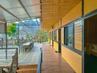Plum Homestay - Hostel Hotels in Pa Vi