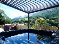 Chalet near Lake Annecy beach wifi jacuzzi private parking pets welcome