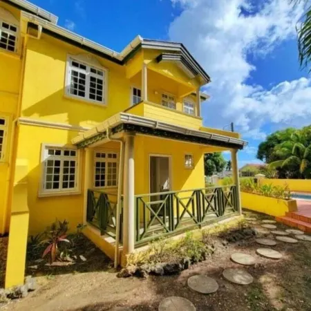 Woodlands Luxury Villas