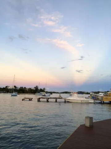 Beachfront Caribbean Paradise at Colony Cove