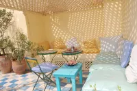 Nice riad in the middle of the old town, a few minutes from the sea