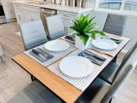 Indulge in Coastal Serenity - Stylish Bay Retreat!