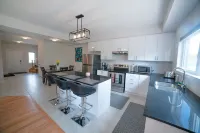 Little Lake House in Townsend