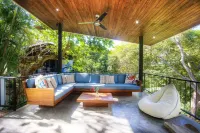 Casa Blanca,  Playa Guiones K Section Gem, short walk to the beach.