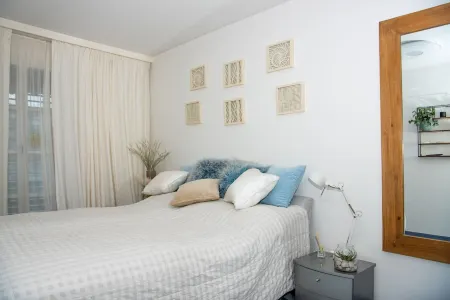 Central location! Modern and secret apartment. Отели рядом с достопримечательностью «Якобсхорн»