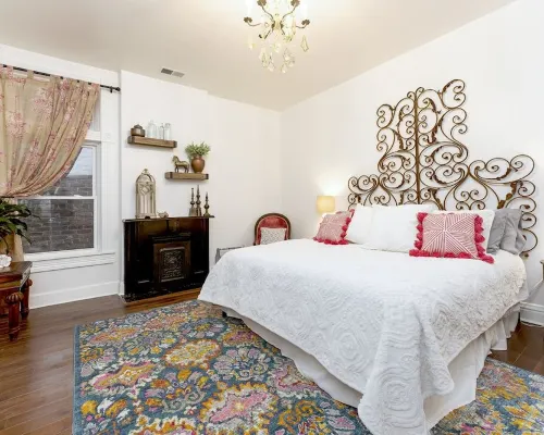 Large Downtown Artist's Loft, 30 min to Lexington, Horse, Bourbon, R River Gorge Hotels in Clark County