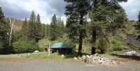 Peacefully 2BR Cabin with Firepit