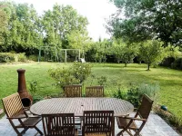 House by the sea and in the countryside Hotels in Saint-Germain-sur-Ay