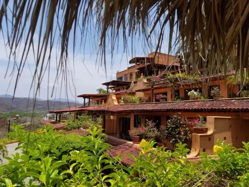 Amazing views of La Ropa Bay 3 BR condo