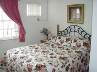 White Sands Retreat - Beachside at Beacon Hill