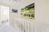 Weybridge House