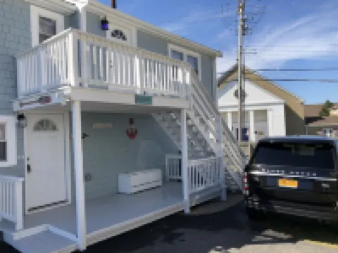 "THE PLACE AT SUNRISE BEACH" Hotels in Marshfield