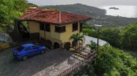Prime Location- Two Bay Spectacular View + Infinity Pool + 30Min to Lir Airport
