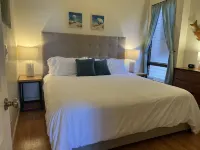 Beautiful, Family Friendly 2 Br 2Ba Across Street From Beach.