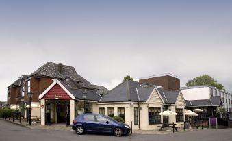 Premier Inn Epsom South