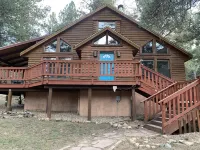 Enjoy the stars and the deer under the ponderosa pines