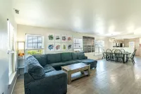 3BR House 3 Blocks From Casinos and Beach