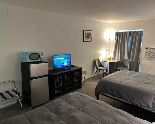 Cozy studio with Smart TV and WiFi in Fillmore. Hotels in Millard County