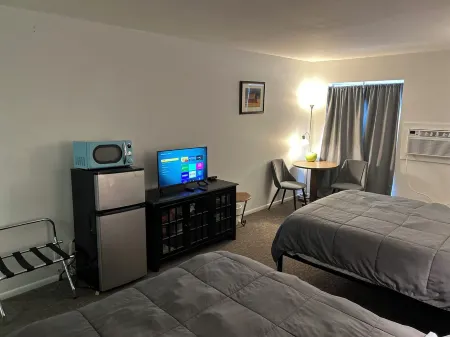 Cozy studio with Smart TV and WiFi in Fillmore.