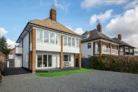 Luxury 2 Bedroom Apartment in Kettering