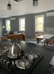 Spacious 2-Bedroom Apartment close to Manhattan #1