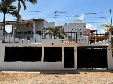 Casa D´ueyatl (La casa del Mar) Отели в г. Lo de Marcos