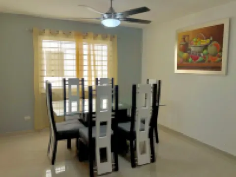 3 Bedroom Apartment with Resort like Pool
