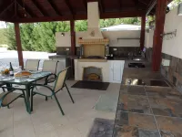 3 Bed Villa,very large fully enclosed plot,outside covered kitchen!