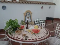 House located in the center of the village about 10 minutes from the river trail