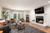 CLOSE to Disney Cozy 4BR Entertainer + Arcade