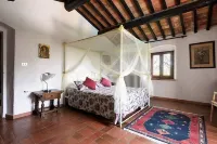 Charming spacious 1500s stone farmhouse with private pool