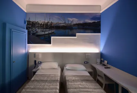 Hotel Fiume Отели рядом со станцией Женевская железнодорожная станция Brignole