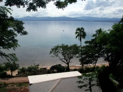 Beach Lodge with Spectacular Ocean Views Hotels in 