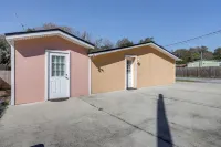 Cozy Jacksonville Home ~ 12 Mi to Downtown!