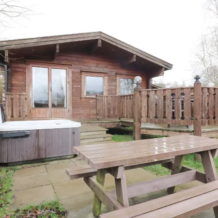 Barn Owl Lodge