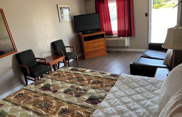 七奧克斯汽車旅館