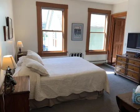 Inn at Creek Street Hotels in Ketchikan