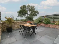 Pip's Barn Hotels in Llanfair-Mathafarn-Eithaf