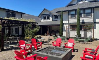 The Setting Inn Willamette Valley