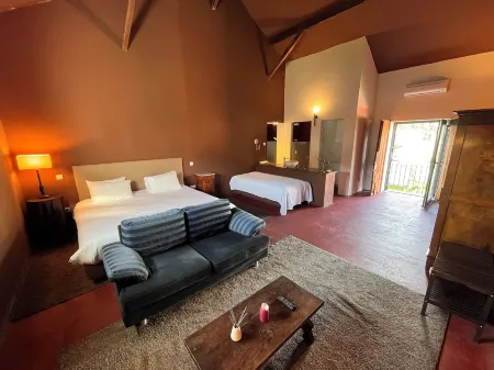 Royal Cocoa Palace Отели в г. Форуш-де-Вале-де-Фигейра