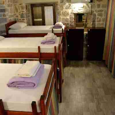 Montenegro Backpackers Home Kotor Rooms