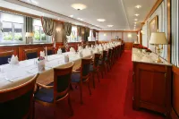 Hotel Gasthof Landwehr-Bräu Hotels in Reichelshofen
